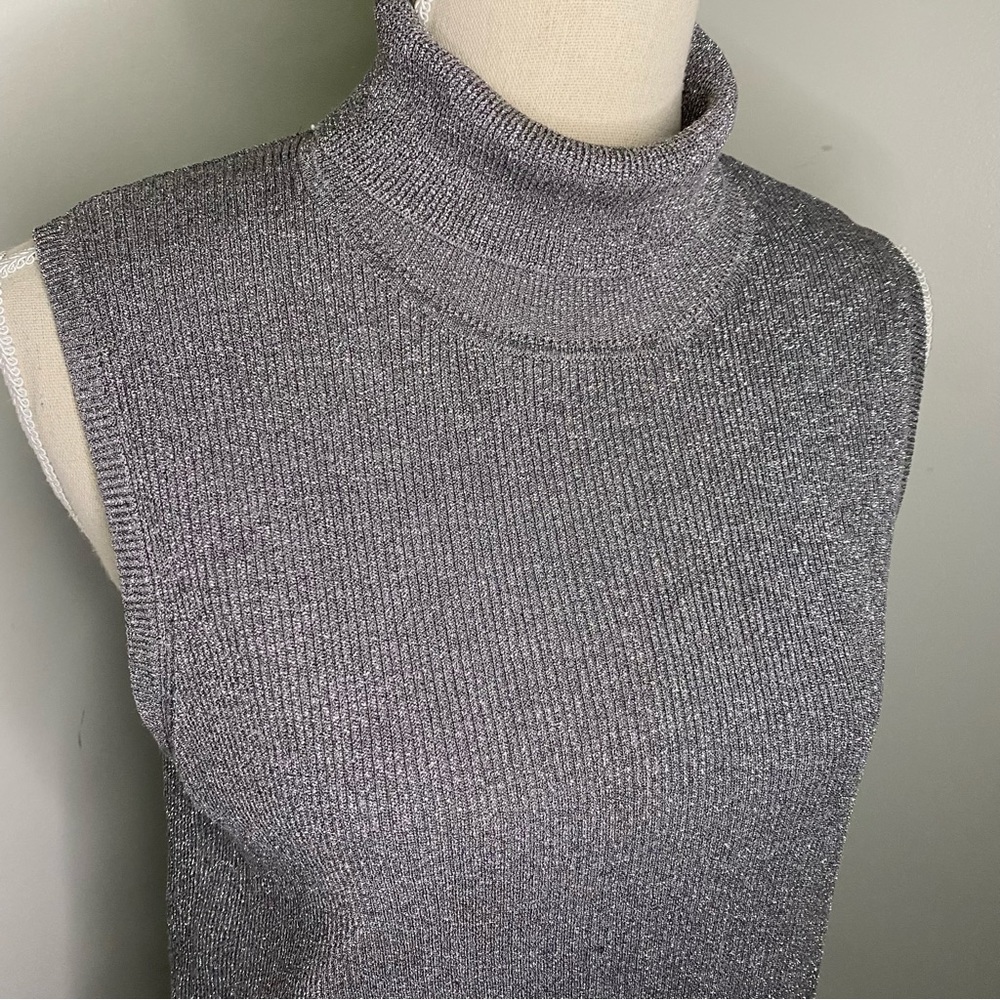 August Silk shimmer silver gray turtleneck sleeveless silk sweater size Large/XL - Picture 2 of 7